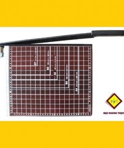 Bàn cắt giấy A4 gỗ - cái